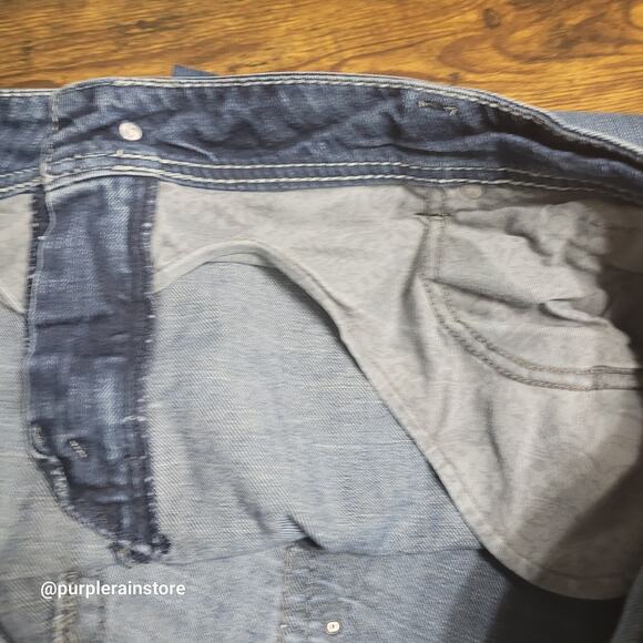 Silver Jeans 24 Suki Straight High Rise Tummy Control Embellished Thick Stitch - Picture 4 of 14